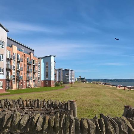 Coastal Apartments - Wales Свонсі Екстер'єр фото
